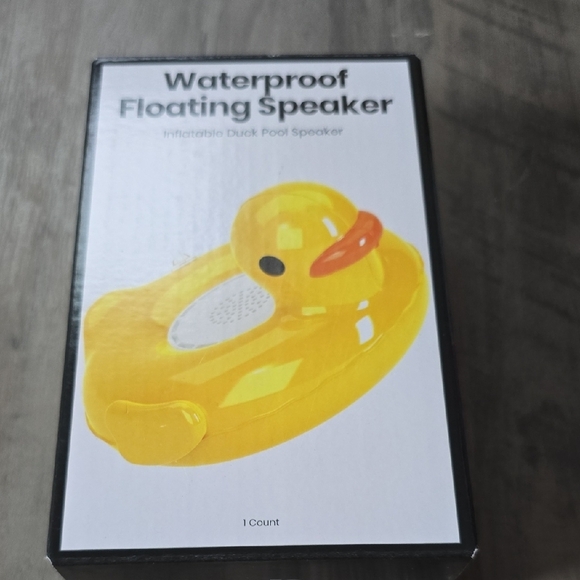 Waterproof Duck Floating Speaker - Picture 2 of 3